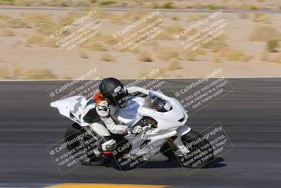 media/Nov-28-2022-Moto Forza (Mon) [[c5a51e62ca]]/B Group/Session 2 (Turn 12 Inside)/